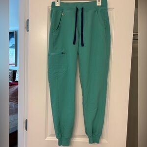 XS Surgical Green Zamora Figs Scrub Pant Joggers